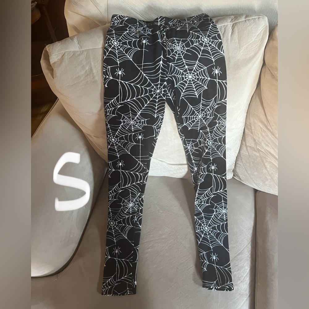 Black and White Spider Web Leggings